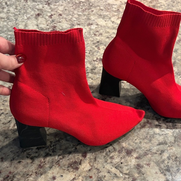 Zara Vibrant Red Knit Heeled Boots - Picture 2 of 6